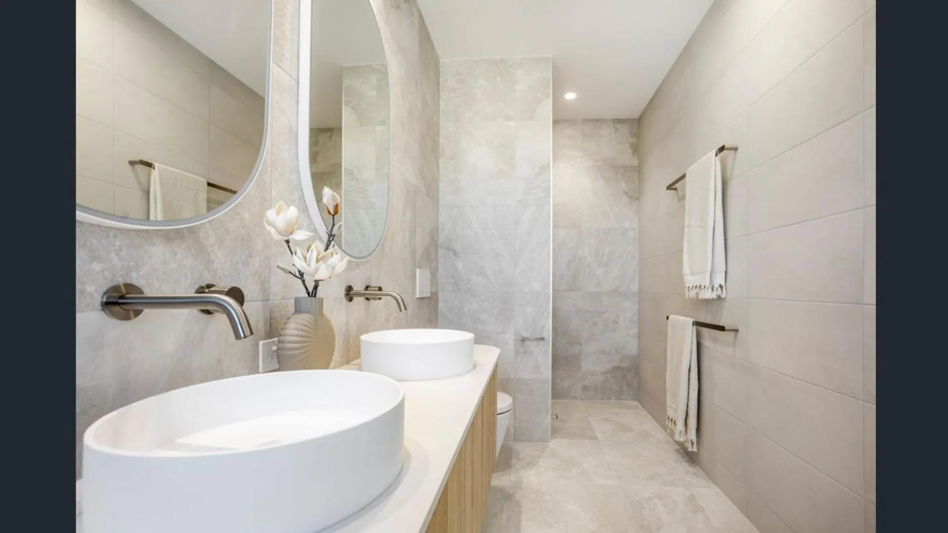 Luxury Townhouse 玛志洛